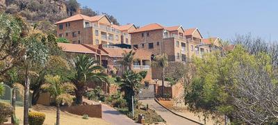 Apartment / Flat For Sale in Winchester Hills, Johannesburg