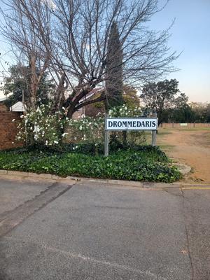 Duplex For Rent in Van Riebeeck Park, Kempton Park