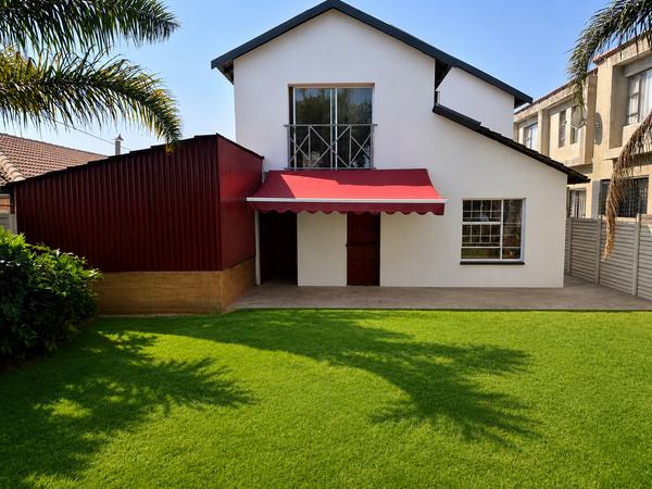 House For Sale in Olievenhoutbosch, Centurion